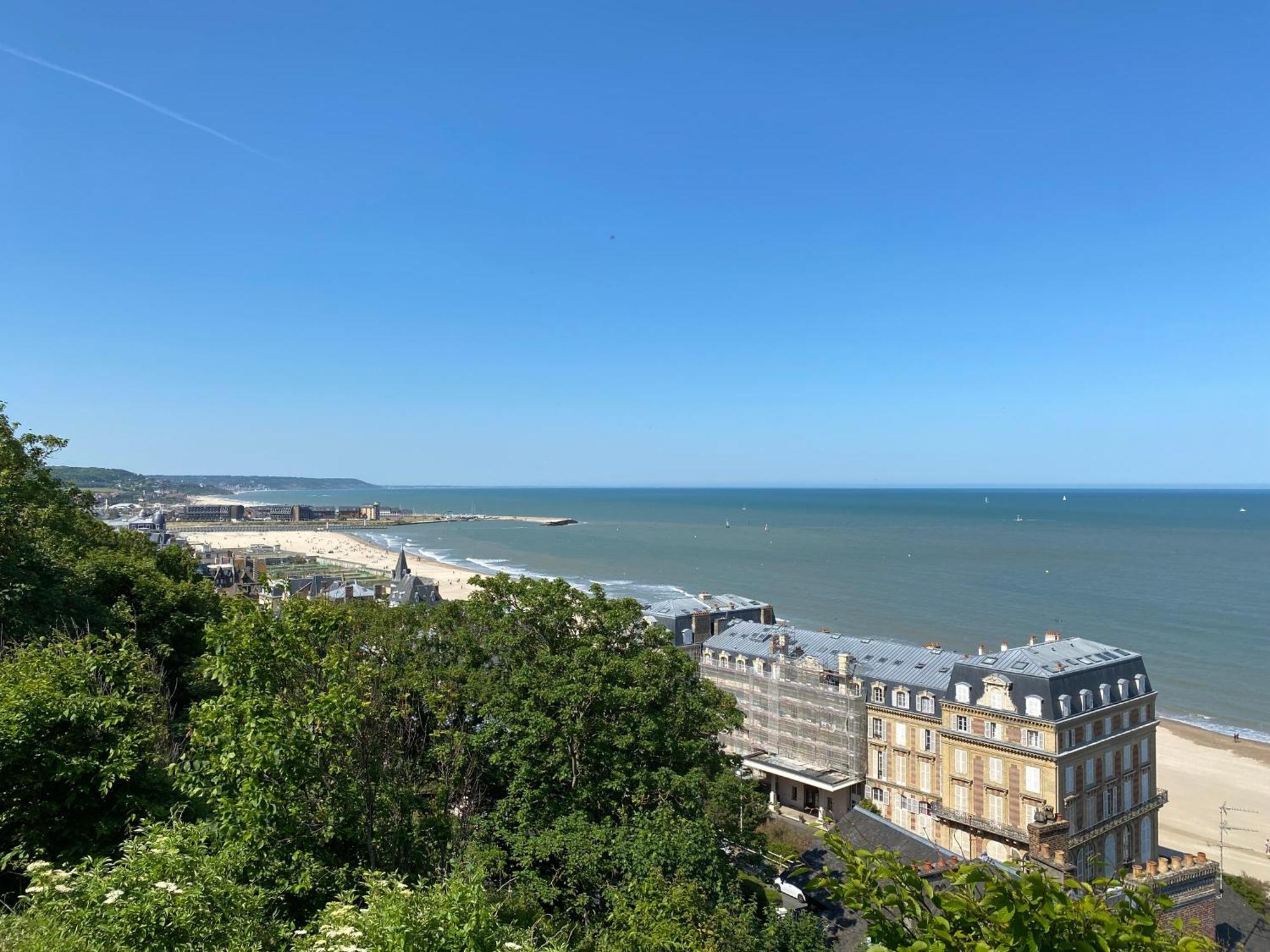 Cote Plage - Magnifique Appartement De Charme A Trouville Sur Mer - Linge - Lit Fait - Parking - Wifi - Classe Par L'Office Du Tourisme Экстерьер фото