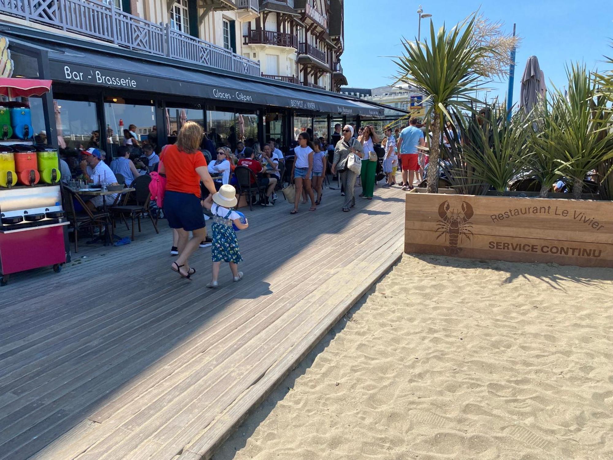 Cote Plage - Magnifique Appartement De Charme A Trouville Sur Mer - Linge - Lit Fait - Parking - Wifi - Classe Par L'Office Du Tourisme Экстерьер фото