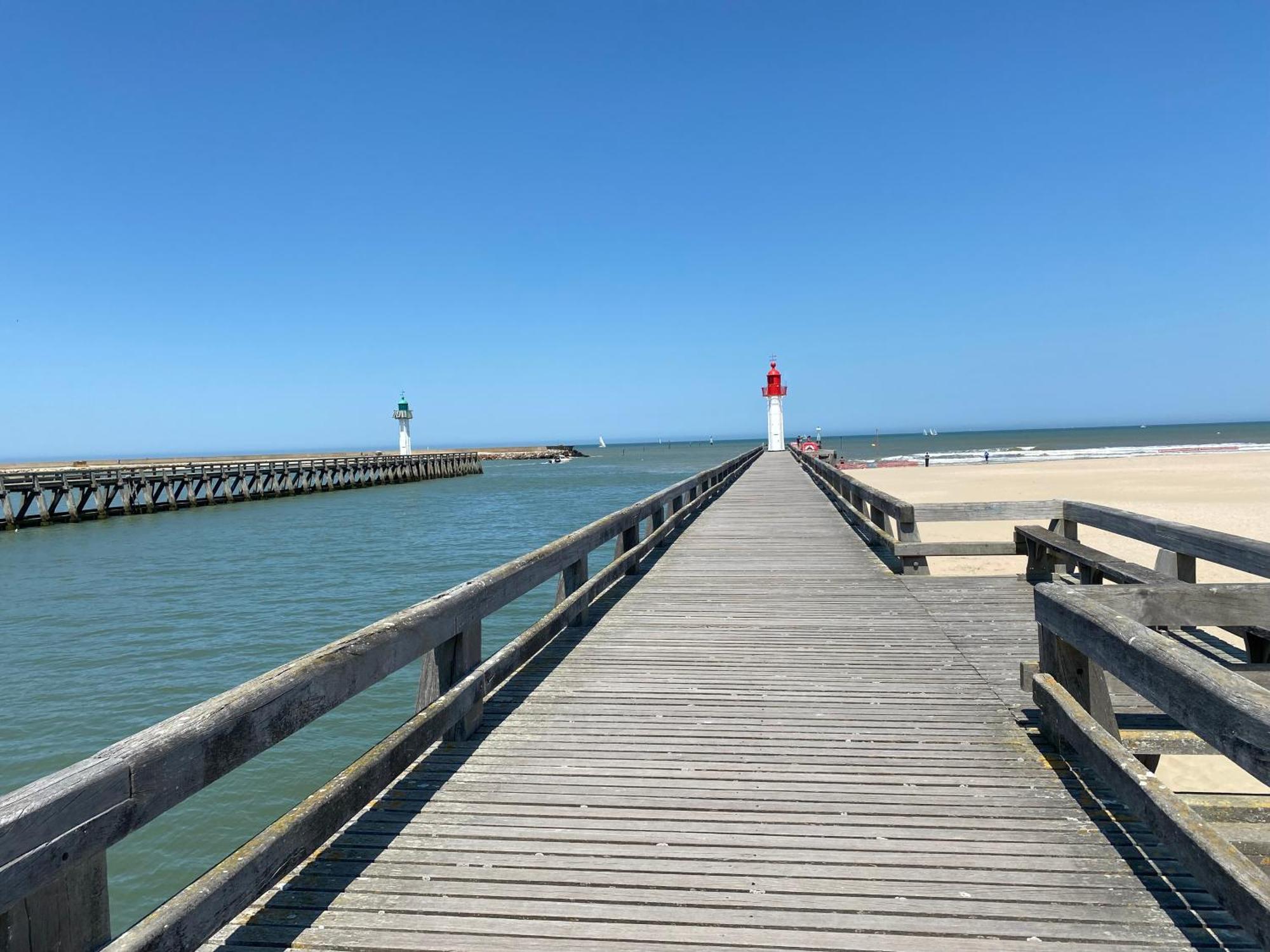 Cote Plage - Magnifique Appartement De Charme A Trouville Sur Mer - Linge - Lit Fait - Parking - Wifi - Classe Par L'Office Du Tourisme Экстерьер фото